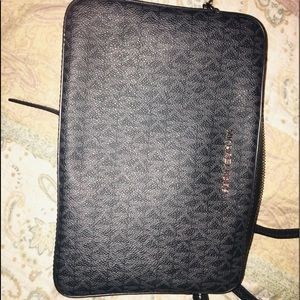 Michael Kors Crossbody Purse